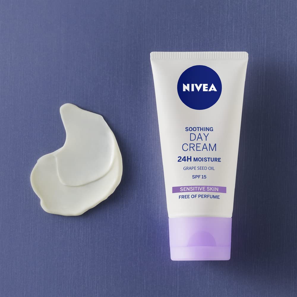 NIVEA Sensitive Day Cream SPF 15 50 ml