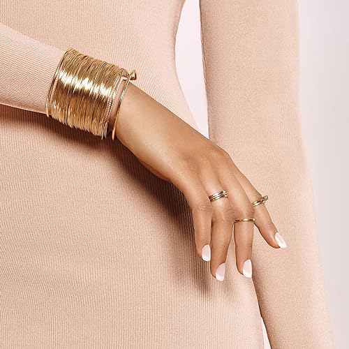 KISS Salon Acrylic French Nude Collection, Breathtaking, Real Short Length Nude Fake Nails, Includes 28 False Nails, Nail Glue, Nail File, and Manicure Stick