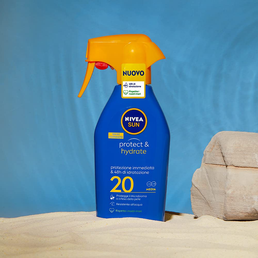 NIVEA Sun Protect & Hydrate Spray FP20 300 ml