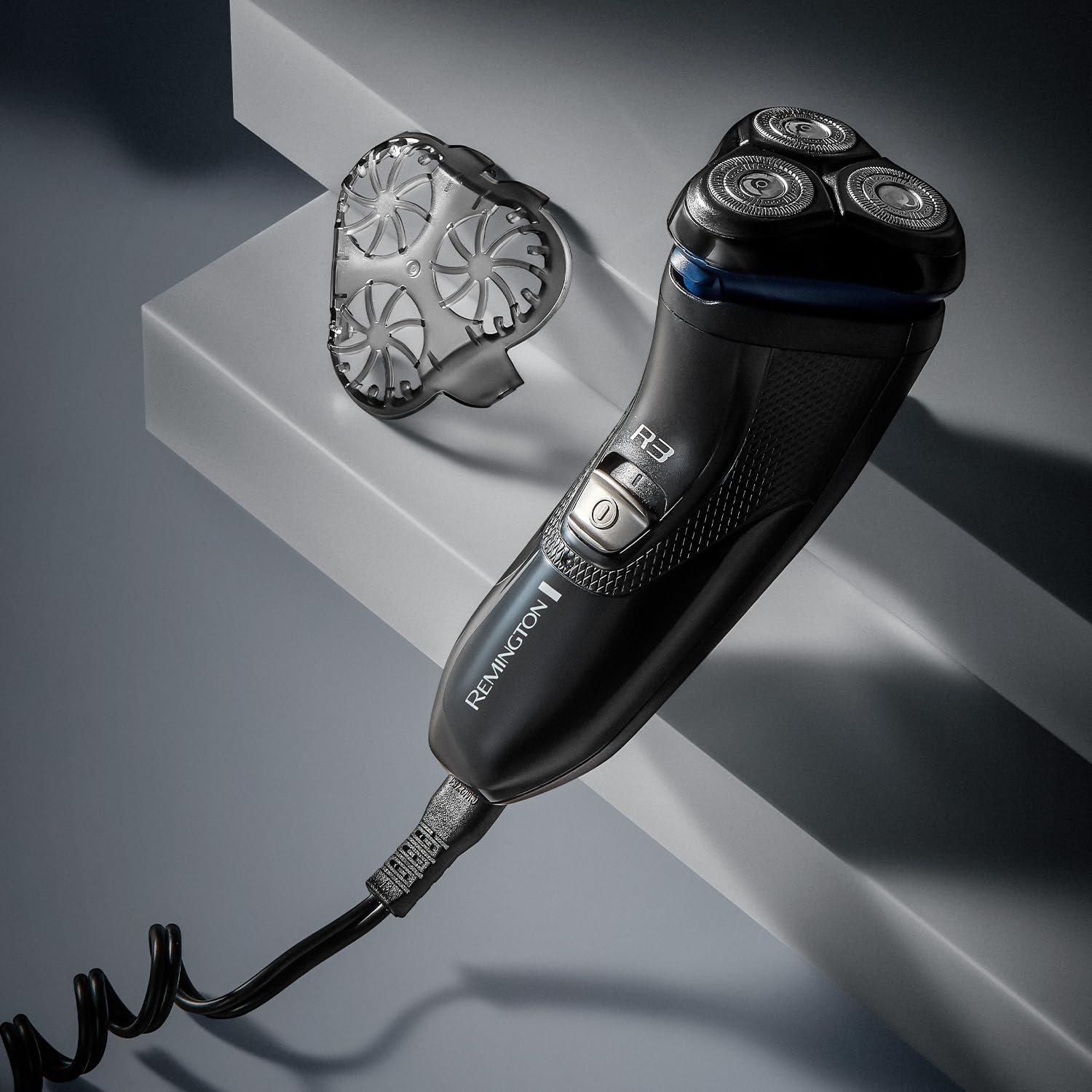 Remington R3 Electric Rotary Shaver