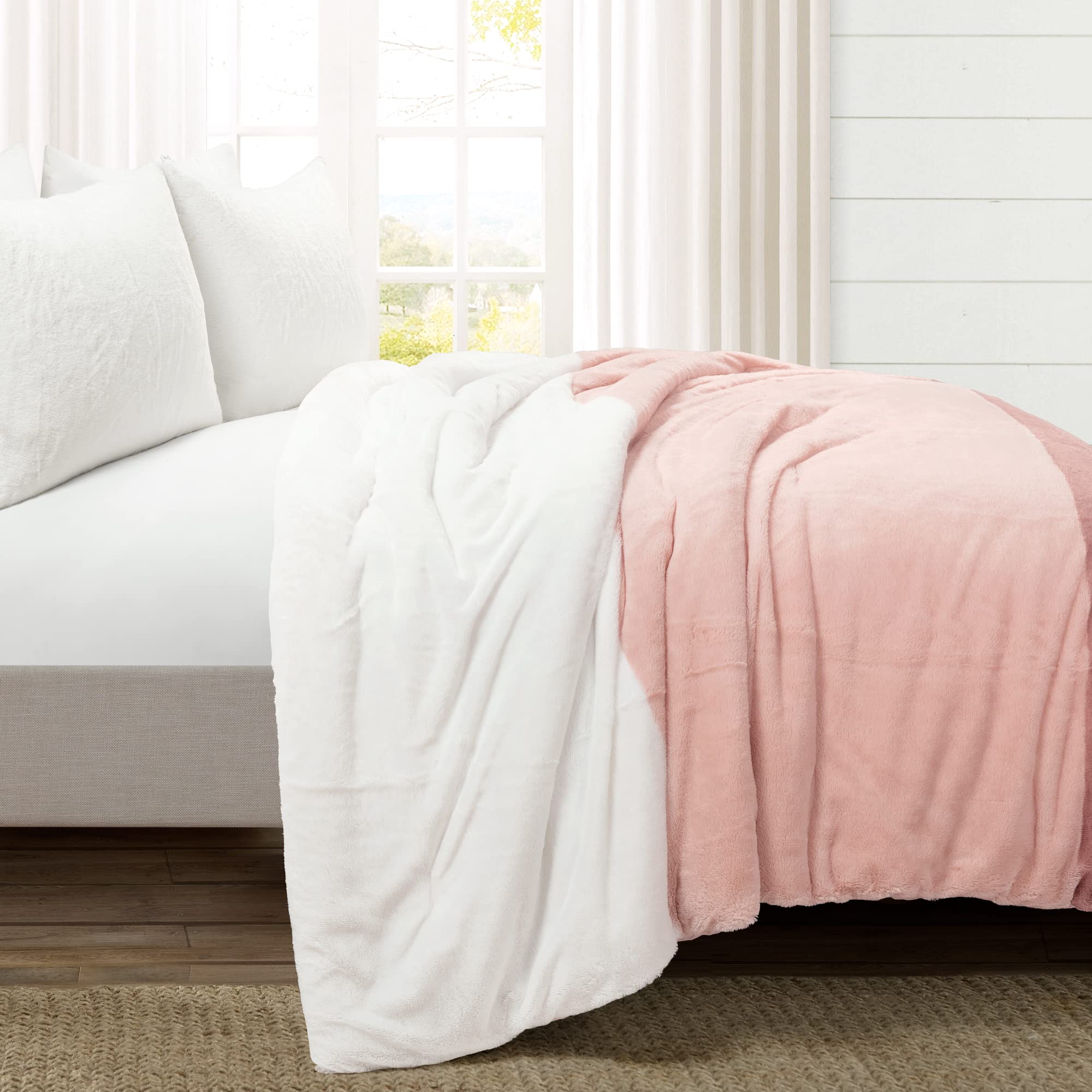 Lush Decor Dusty Rose Faux Fur Comforter Set for Full/Queen