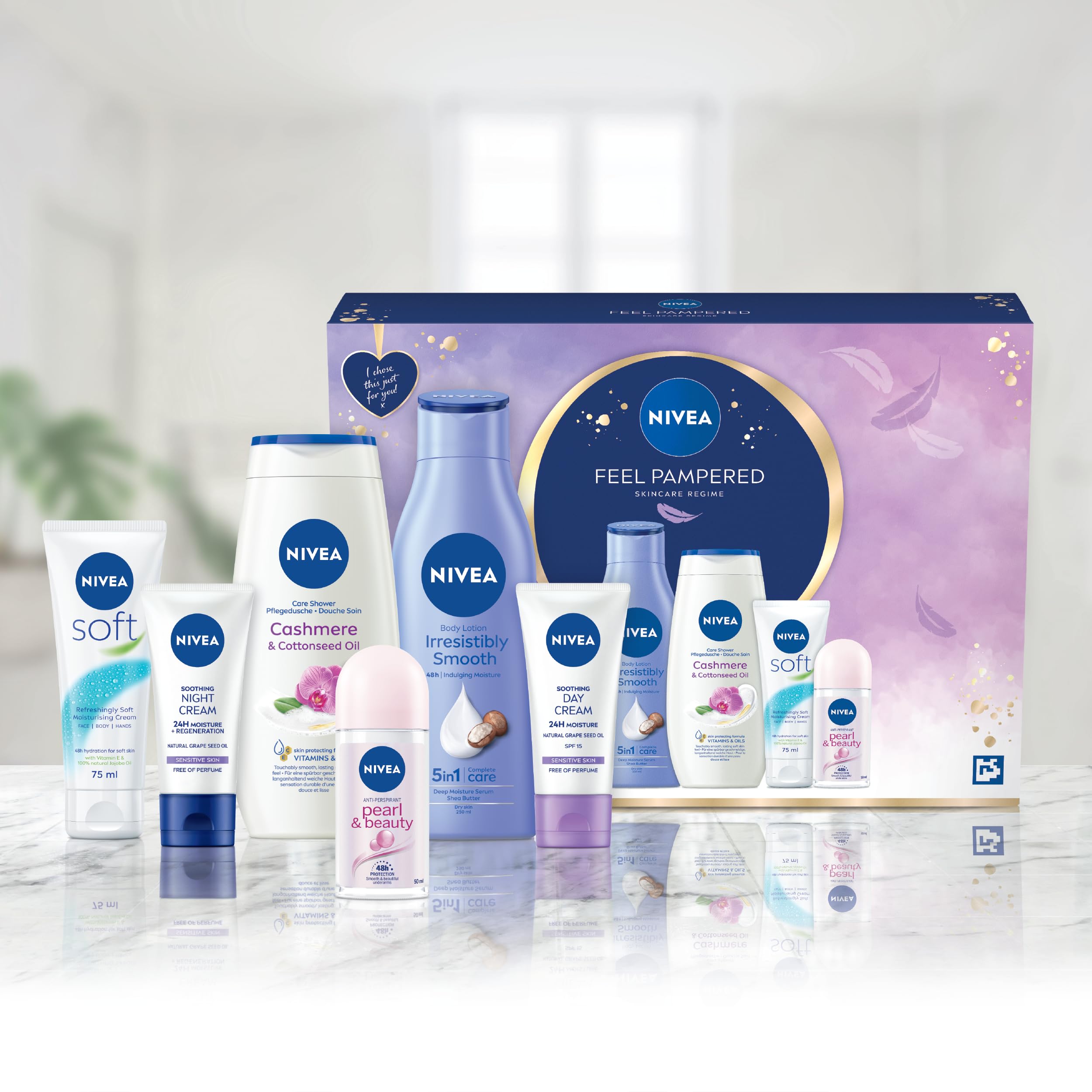 NIVEA Women's Feel Pampered Skincare Set