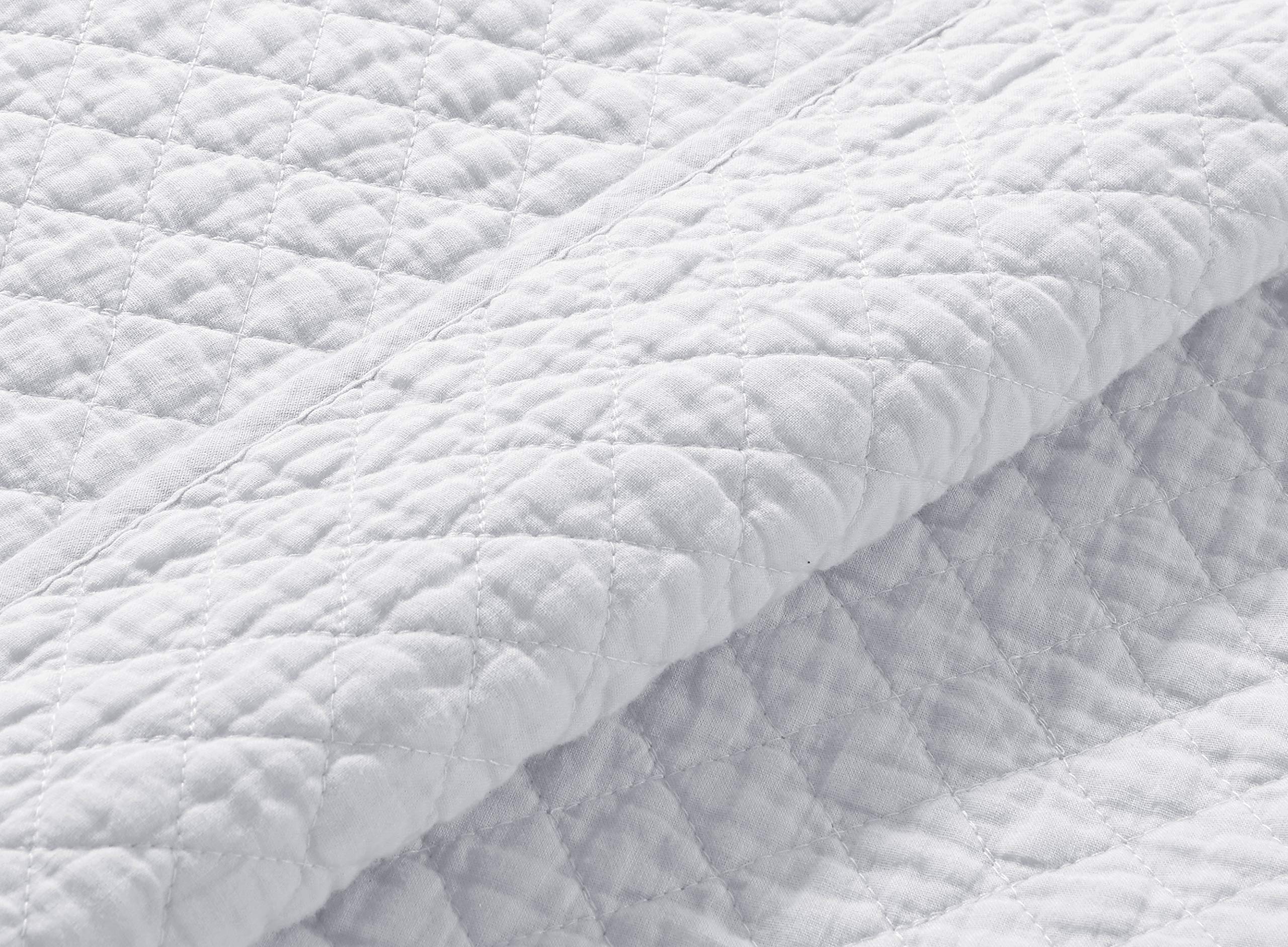 Avon Vintage Washed White Cotton Quilt Set - Queen Size